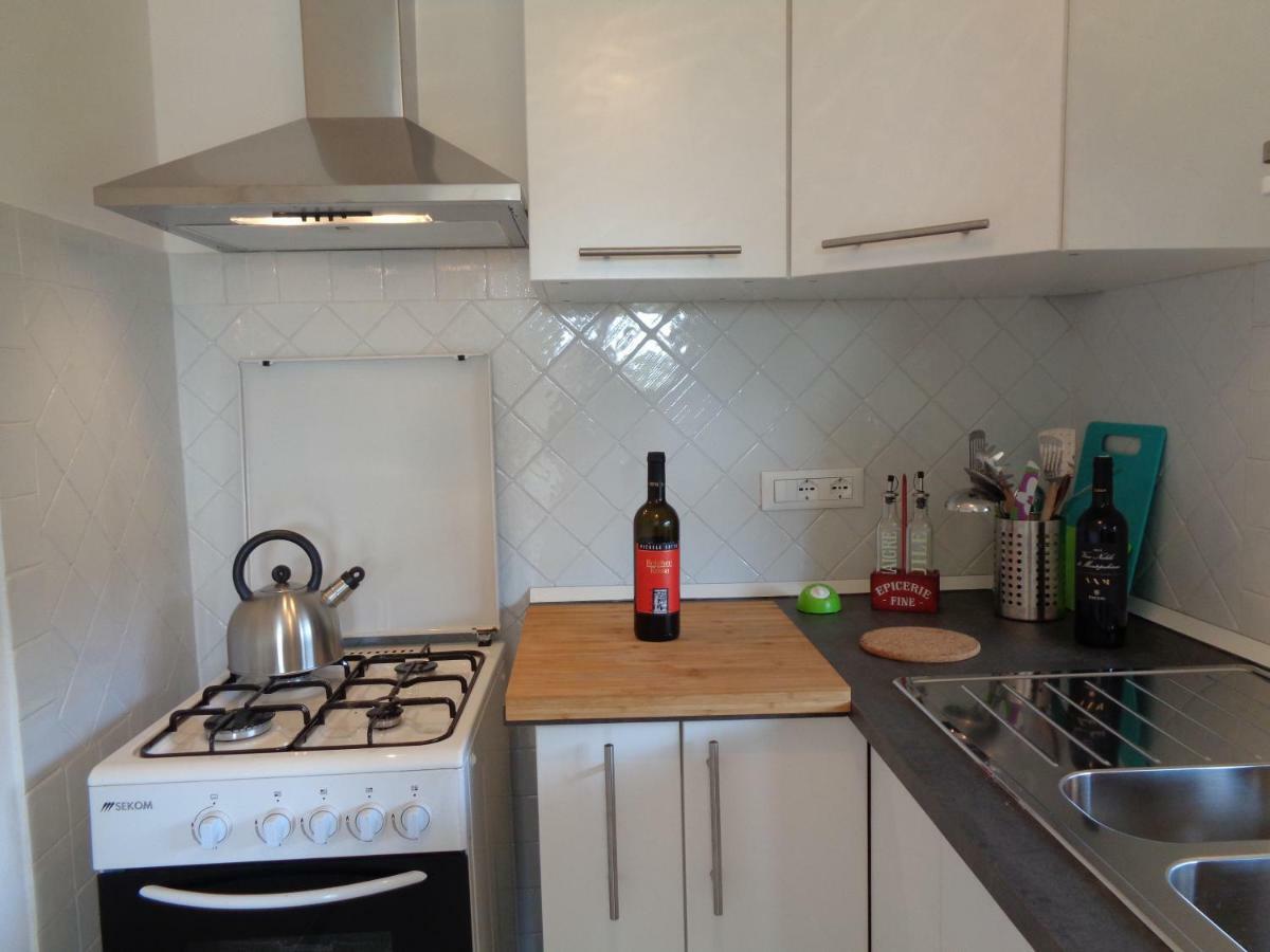 Ferienwohnung La Casa Di Nina Quercianella Exterior foto