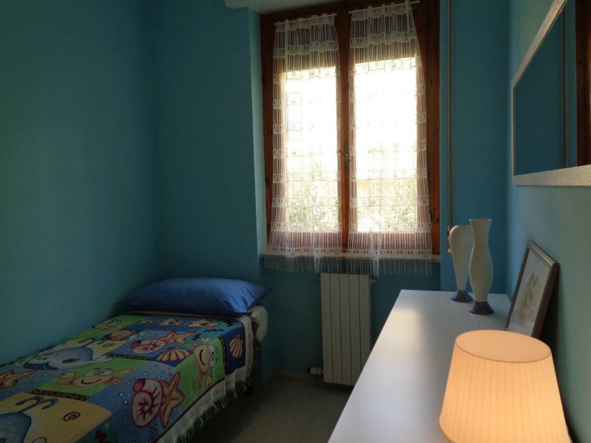 Ferienwohnung La Casa Di Nina Quercianella Exterior foto